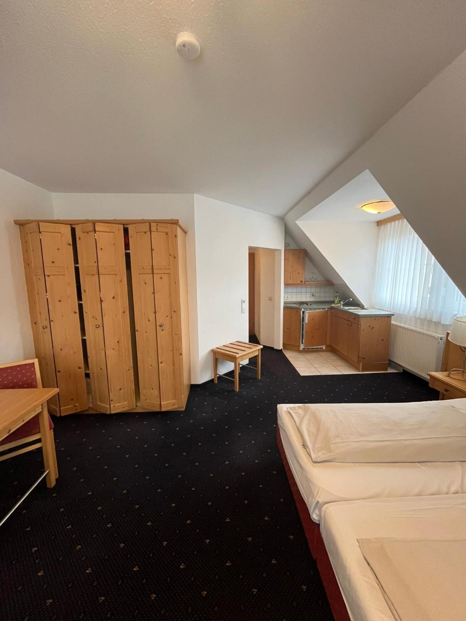 Hotel-Landpension Postwirt Kirchensittenbach Exterior photo